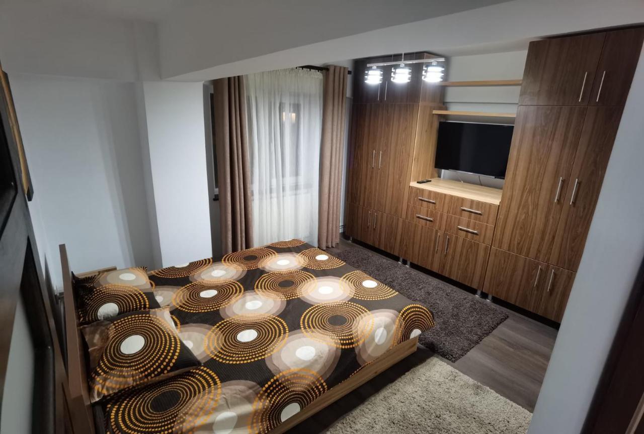 Apartament - Central Târgu Jiu Exterior foto
